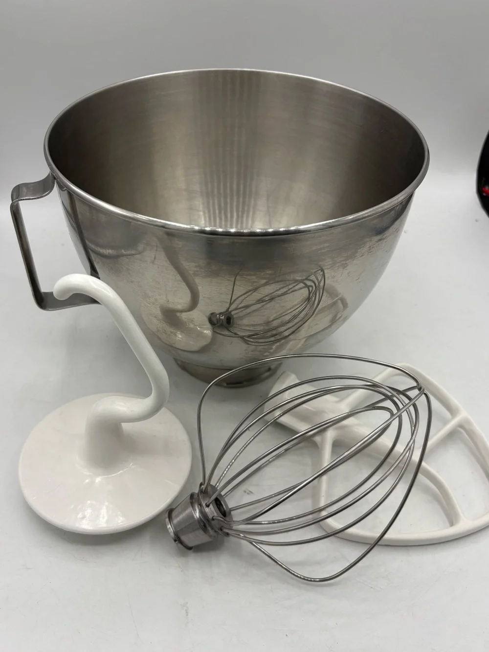 Kitchenaid Mixing Bowl and Attachments